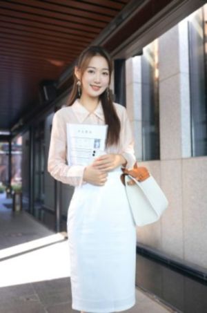 美女翘臀少妇啪啪呻吟流水图片_4K韩国电影在线观看