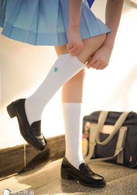 《睡美人》免费观看完整版高清_720电影全集观看